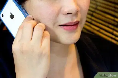 Image titled Work in an Art Museum Step 8