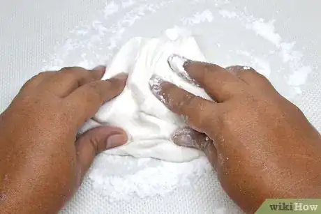 Image titled Make Sugar Paste Penguins Step 6