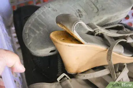 Image titled Organize Shoes Step 2