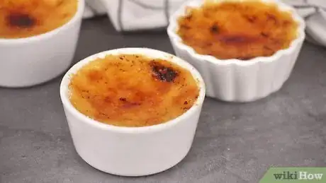 Image titled Decorate Creme Brulee Step 3