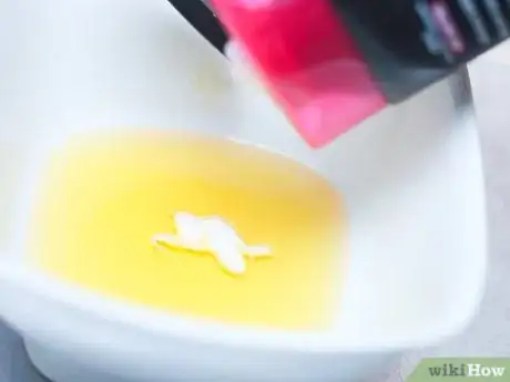 Image titled Lighten Hair at Home Step 15