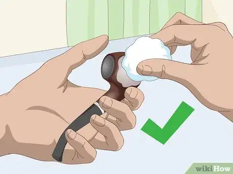 Image titled Clean Resin Step 1