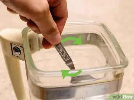 Image titled Make Oat Flour Step 3