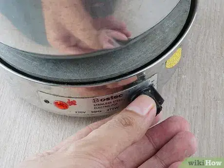 Image titled Use an Overripe Tomato Step 6