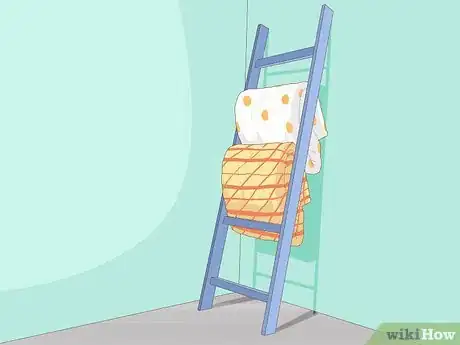 Image titled Store Blankets Step 1