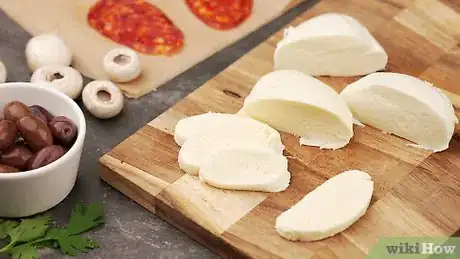 Image titled Make New York Style Pizza Step 3