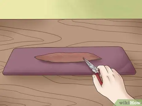 Image titled Clean and Fillet a Northern Pike Step 4