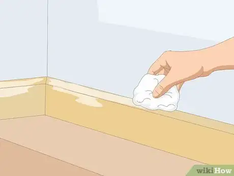 Image titled Use Painters Tape Step 10