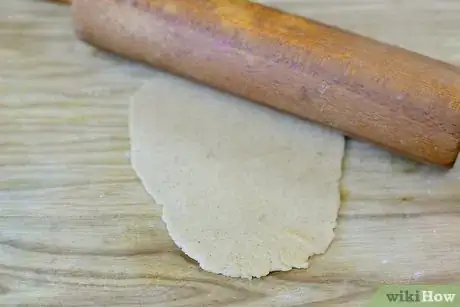 Image titled Make a Simnel Cake Step 5