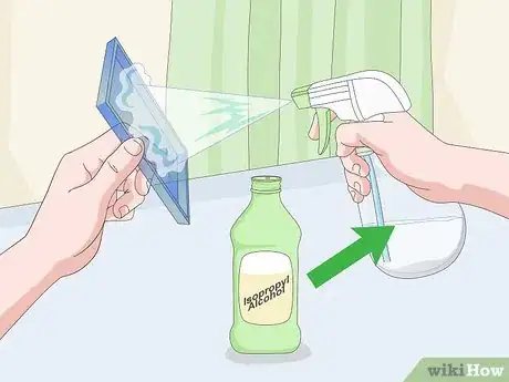 Image titled Clean Resin Step 8