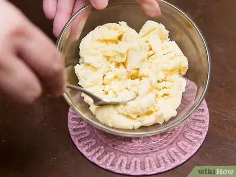 Image titled Keep Mashed Potatoes Warm Step 5