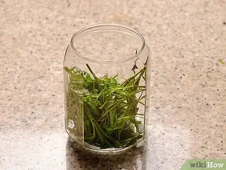 Image titled Make Tarragon Vinegar Step 2
