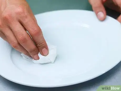 Image titled Present Food on a Plate Step 17