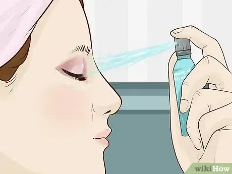 Image titled Apply Eyeshadow That Lasts Step 10