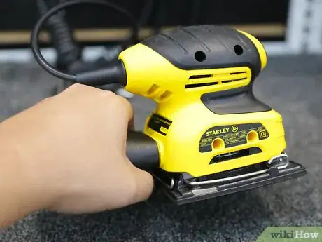 Image titled Clean Rust and Stains from a Tin Step 3