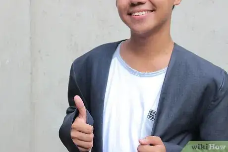 Image titled Treat Your Customer While Serving Them Step 10