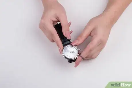 Image titled Clean a Toilet or Bidet Using Bleach Step 4