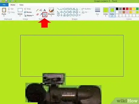 Image titled Cut out a Picture (Green Screen) Step 7