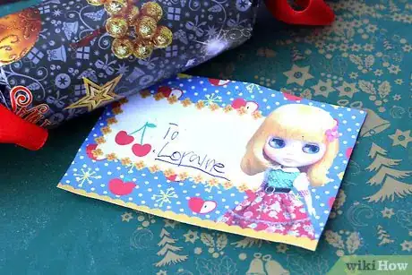 Image titled Make Christmas Crackers Step 18