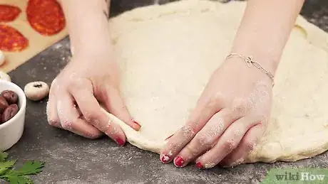 Image titled Make New York Style Pizza Step 9