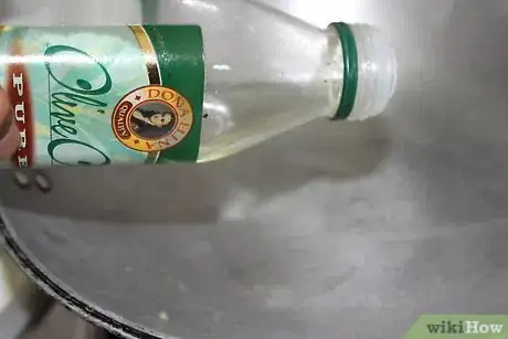 Image titled Make Broccoli and Capsicum Stir Fry Step 4