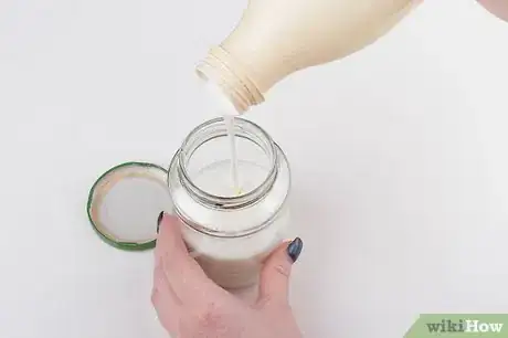 Image titled Make Butter in a Jar Step 1