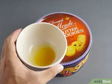 Image titled Make Slow Cooker Monkey Bread Step 11