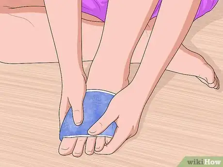 Image titled Treat Bunions Naturally Step 3