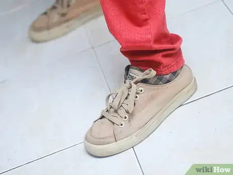 Image titled Do the Cup Song Without a Cup Step 51