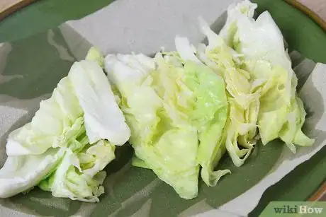 Image titled Cut a Cabbage Into Wedges Step 11Bullet4