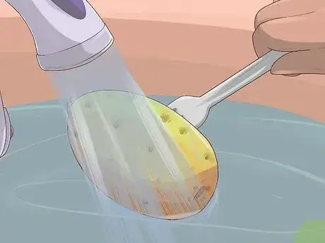 Image titled Cut a Prickly Pear Step 2