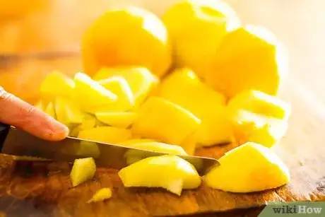 Image titled Make Apricot Puree Step 3