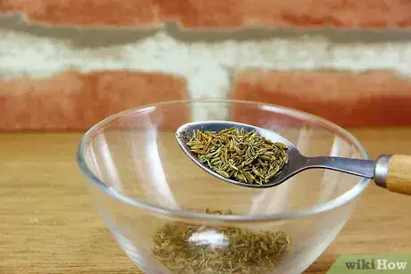 Image titled Make Poultry Seasoning Step 3