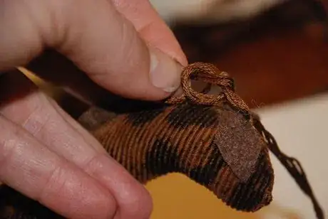 Image titled Georgehorn3.JPG