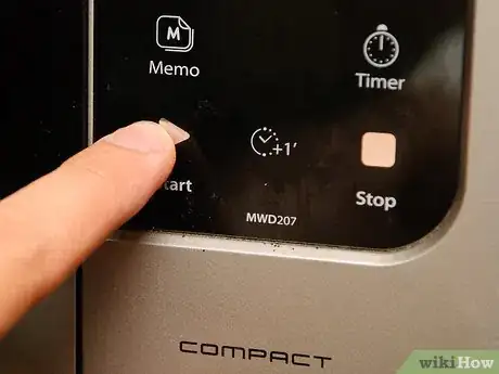 Image titled Cook Corn in the Microwave Step 7