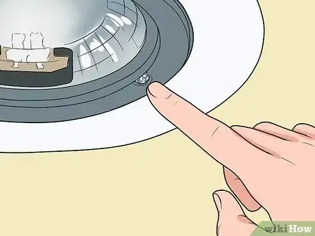 Image titled Change a Lightbulb in a Recessed Light Step 11