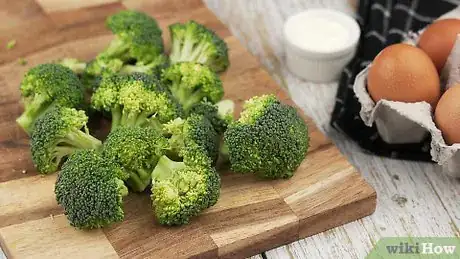 Image titled Roast Broccoli Step 1