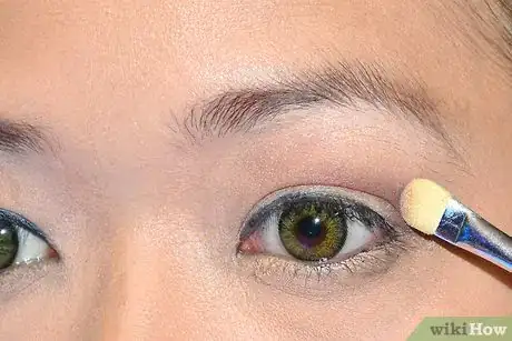 Image titled Do a Natural Everyday Makeup Look in 10 Minutes Step 6