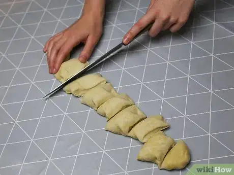 Image titled Make Filo Pastry Step 8