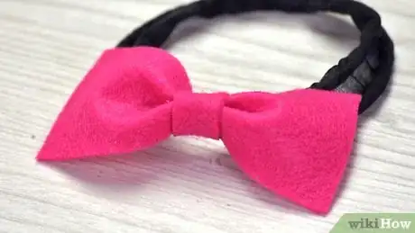 Image titled Make Nylon Headbands Step 8