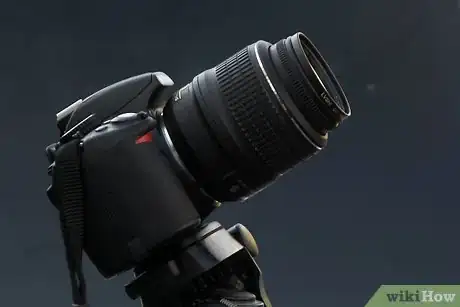 Image titled Photograph a Lunar Eclipse Step 14