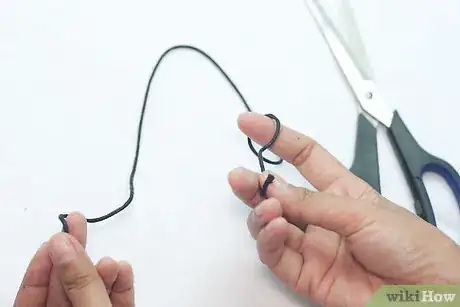 Image titled Make Binoculars from Toilet Roll Tubes Step 10