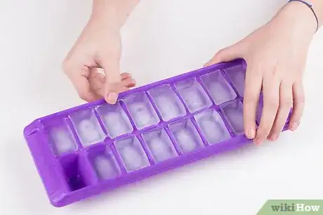 Image titled Cover Vitiligo Patches with Makeup Step 15