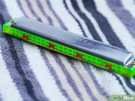 Image titled Clean a Harmonica Step 3
