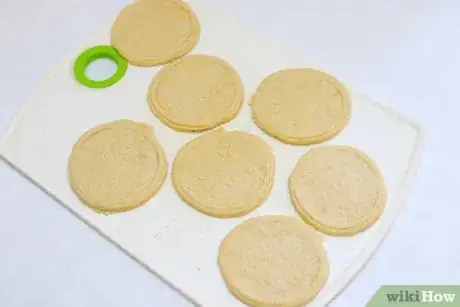 Image titled Make Gumbo Pot Pie Step 4