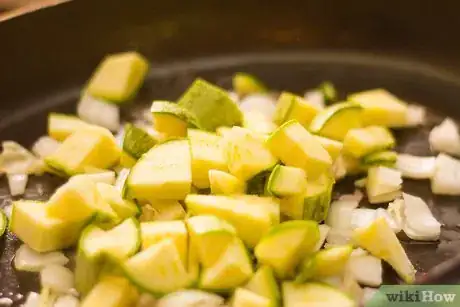 Image titled Make Pasta Pasqualina Sauce Step 4