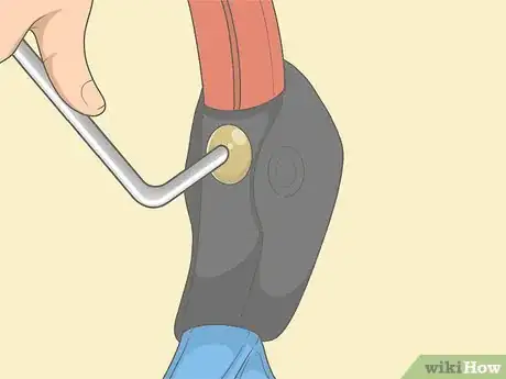 Image titled Increase Draw Weight on a Bow Step 4