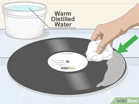 Image titled Clean a Record Step 10