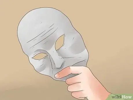 Image titled Make a Head in a Jar Step 11