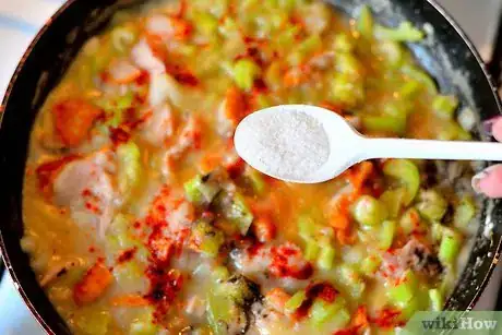 Image titled Make Gumbo Pot Pie Step 8